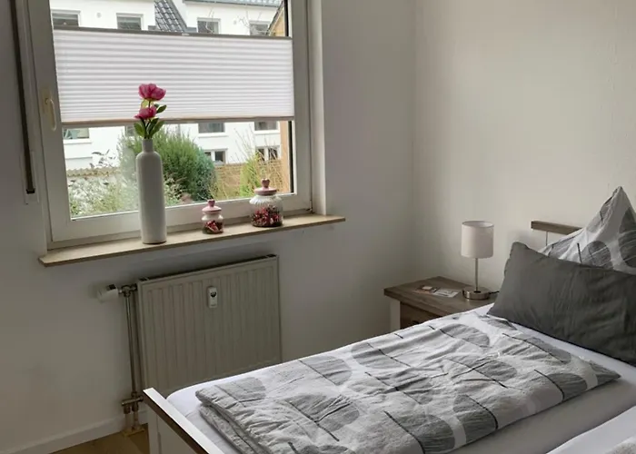 Sieben, Zentral Gelegene Mit Tiefgaragenstellplatz *